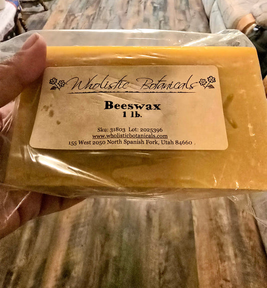 Local beeswax seals in the healing